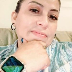 Meet your Posher, Rocio